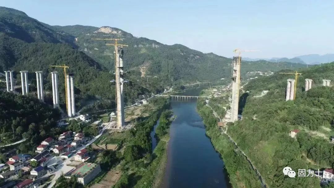 黑龙江固力士参与湖南炉慈高速建设，助力区域经济发展